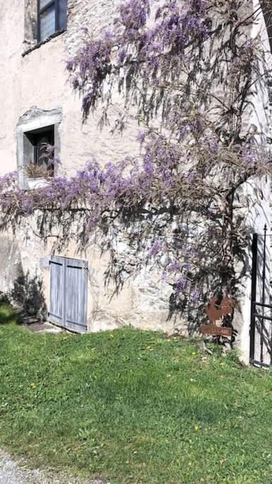 La Tour Charmant Tres Bien Situe Minimum 2 Nuits Merci Tours-en-Savoie Luaran gambar